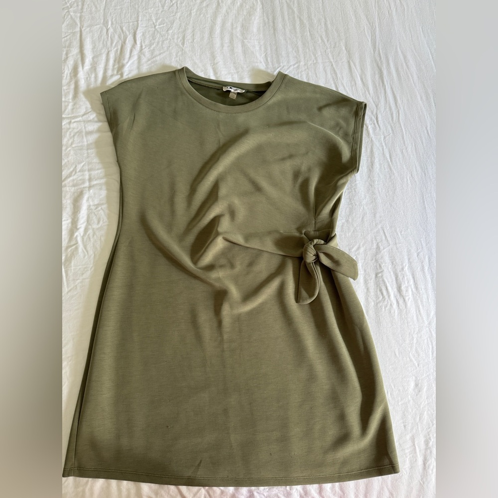 Cable & Gauge Olive Green Dress